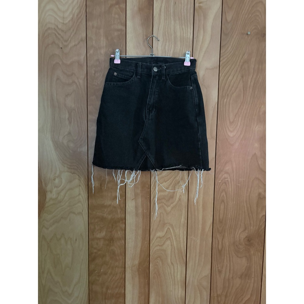 LIBÉ Black Denim Mini Skirt High Waisted Raw Frayed Hem‎ Womens Size XS